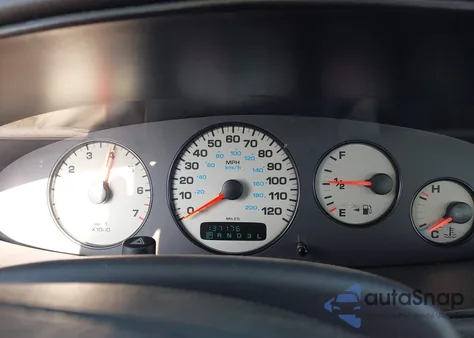 1999 Dodge Stratus z USA, uszkodzony, nr VIN 1B3EJ46X8XN500873